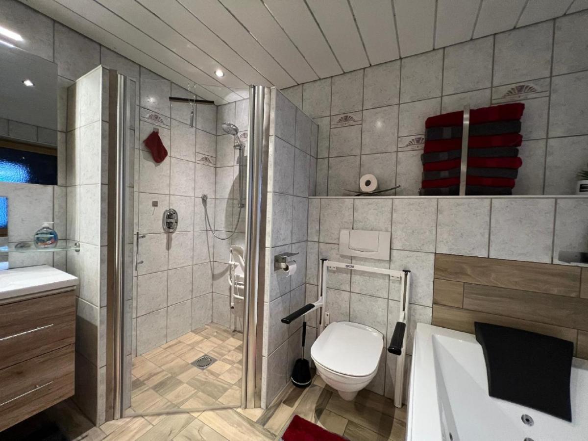 Ferienwohnung "Auszeit" Mit Garten Sankt Oswald-Riedlhuette Exterior foto
