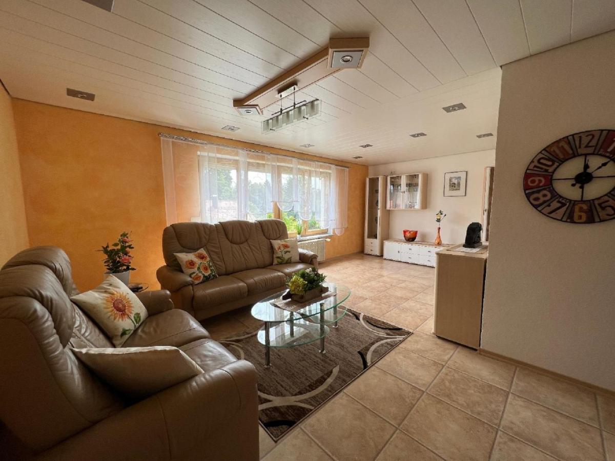 Ferienwohnung "Auszeit" Mit Garten Sankt Oswald-Riedlhuette Exterior foto